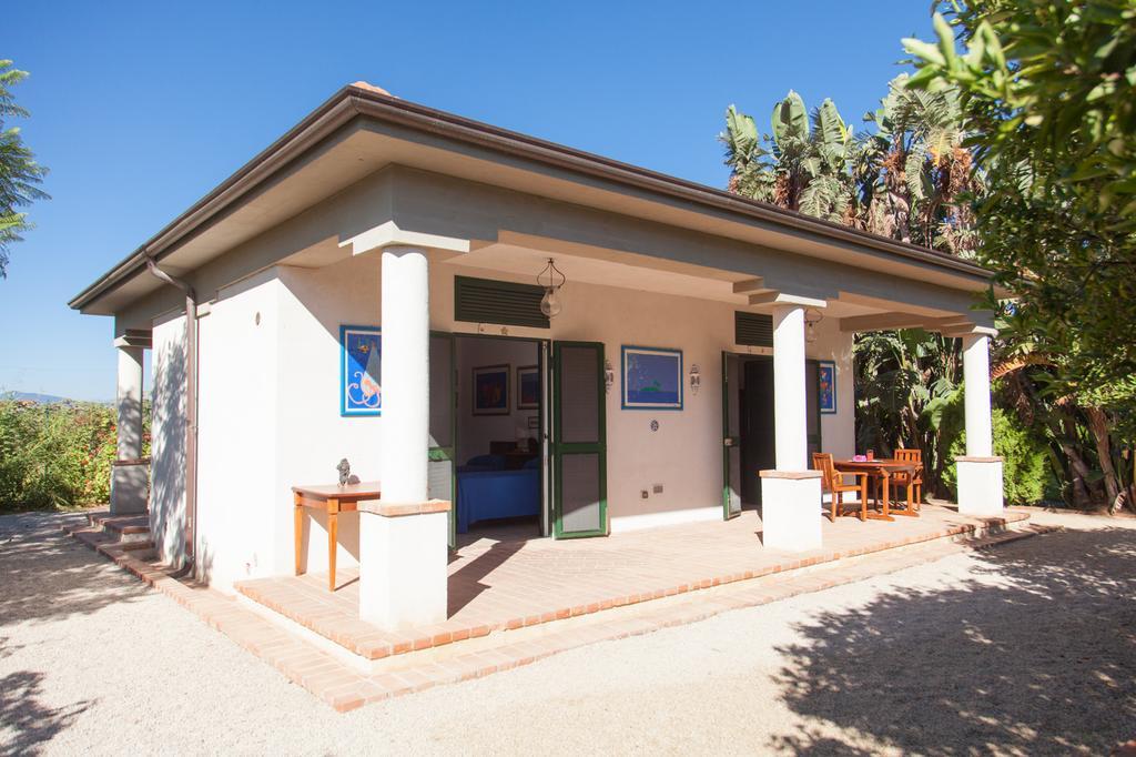 Rosmarino Park Ito83084B59Cp6Px5J Vila SantʼAgata di Militello Exterior foto