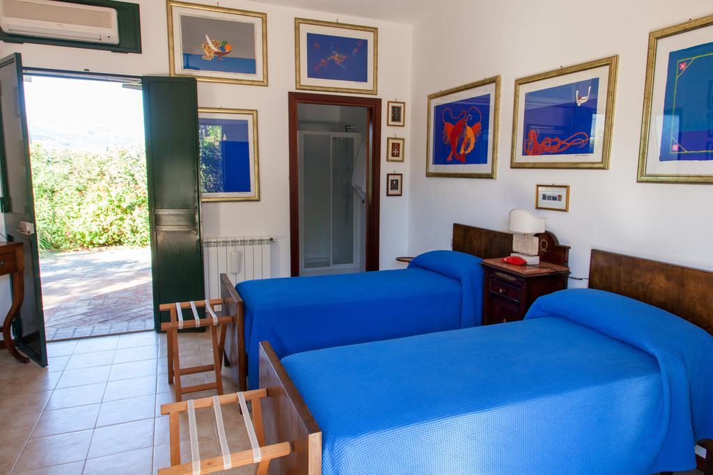 Rosmarino Park Ito83084B59Cp6Px5J Vila SantʼAgata di Militello Exterior foto